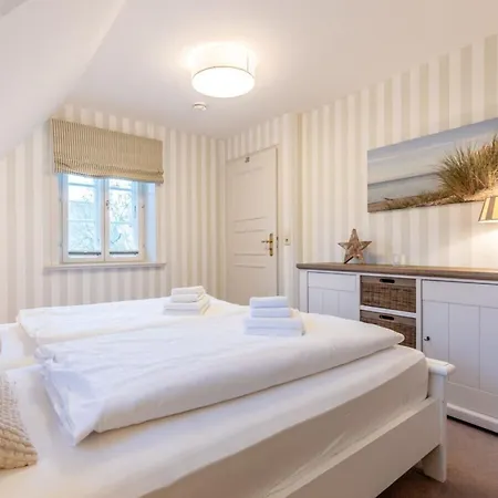 In Foehr With 2 Bedrooms Feriehus Borgsum