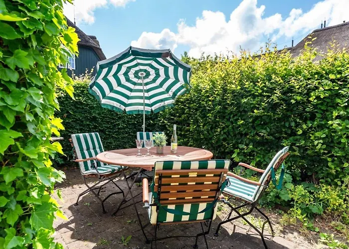 Vakantiehuis In Foehr With 2 Bedrooms *