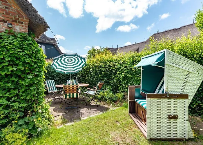 In Foehr With 2 Bedrooms * Borgsum